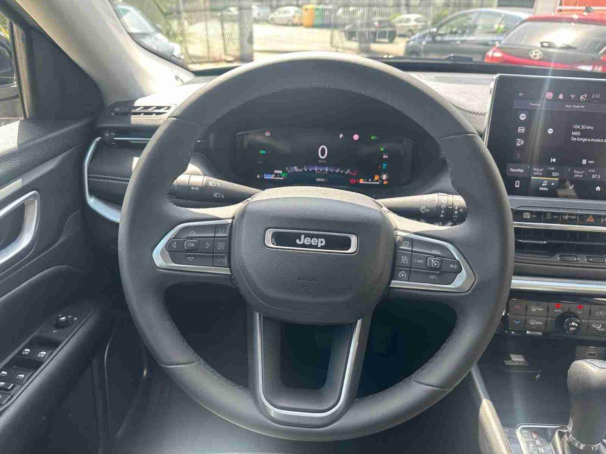 jeep-compass-2024-hibrido-1332cc