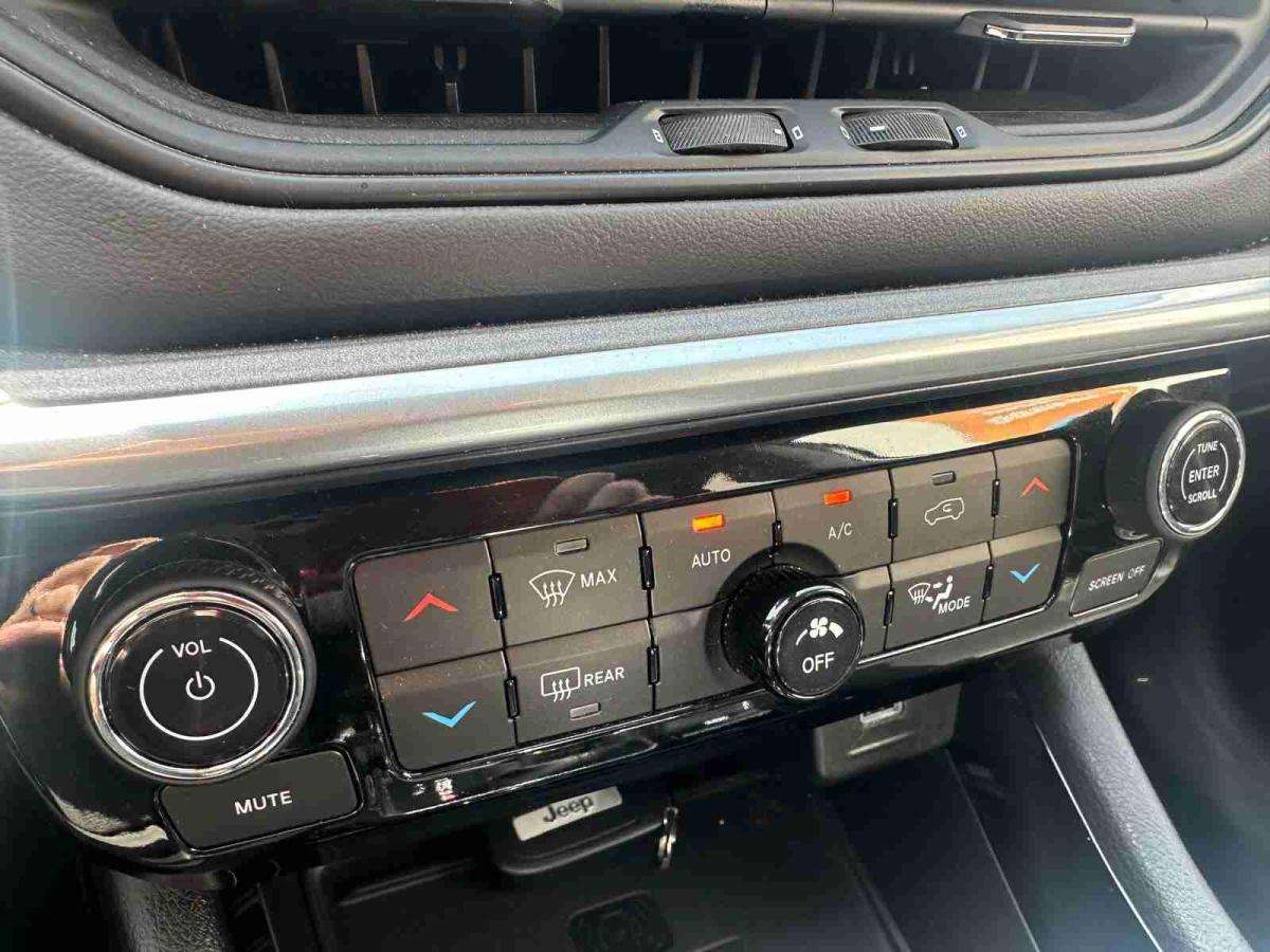 jeep-compass-2024-hibrido-1332cc