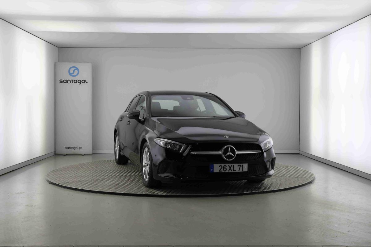 mercedes-benz-180-2019-diesel-1461cc