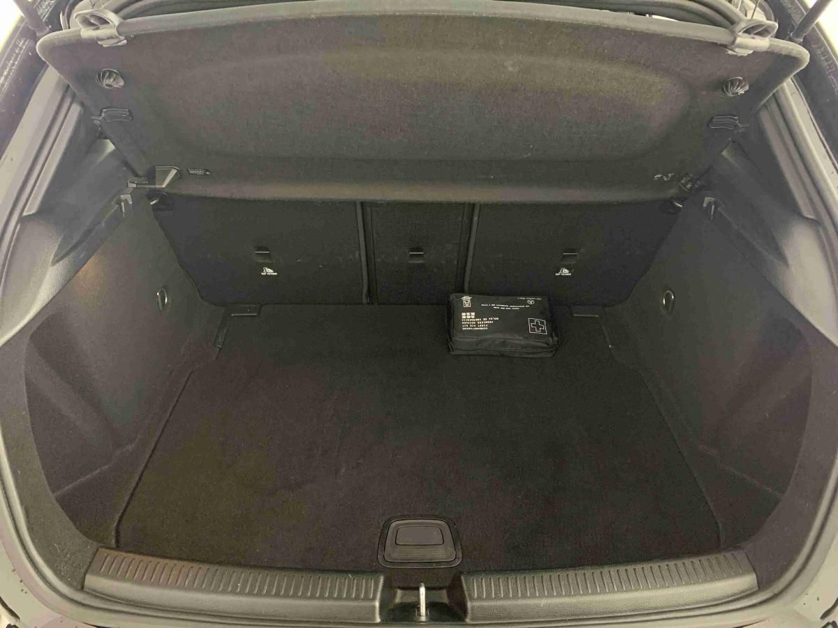 mercedes-benz-180-2019-diesel-1461cc