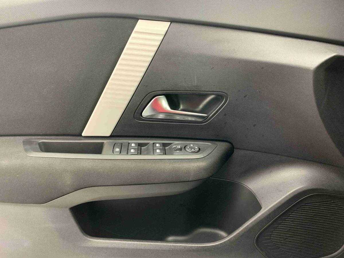 citroen-c4-2025-gasolina-1199cc