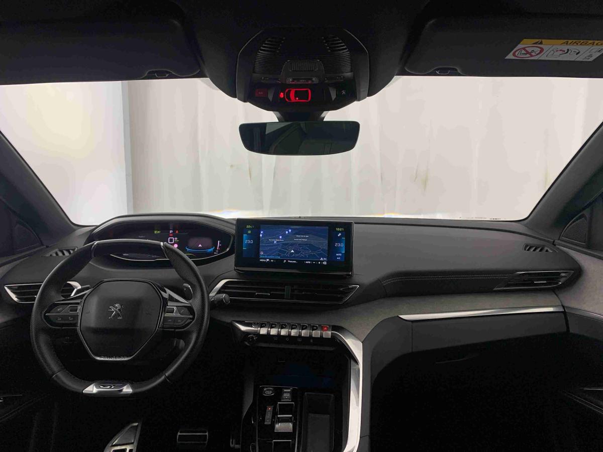 peugeot-3008-2023-hibrido-1598cc