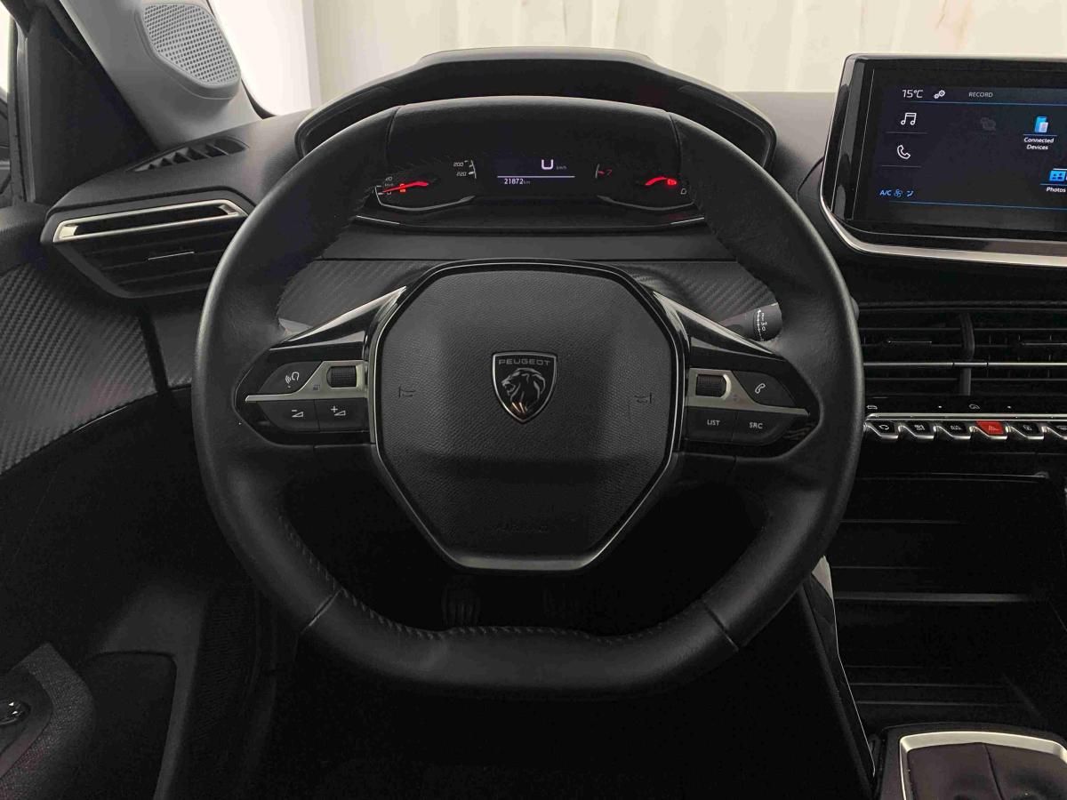 peugeot-208-2025-gasolina-1199cc