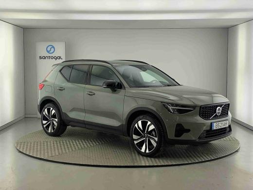 volvo-xc40-2025-gasolina-1969cc