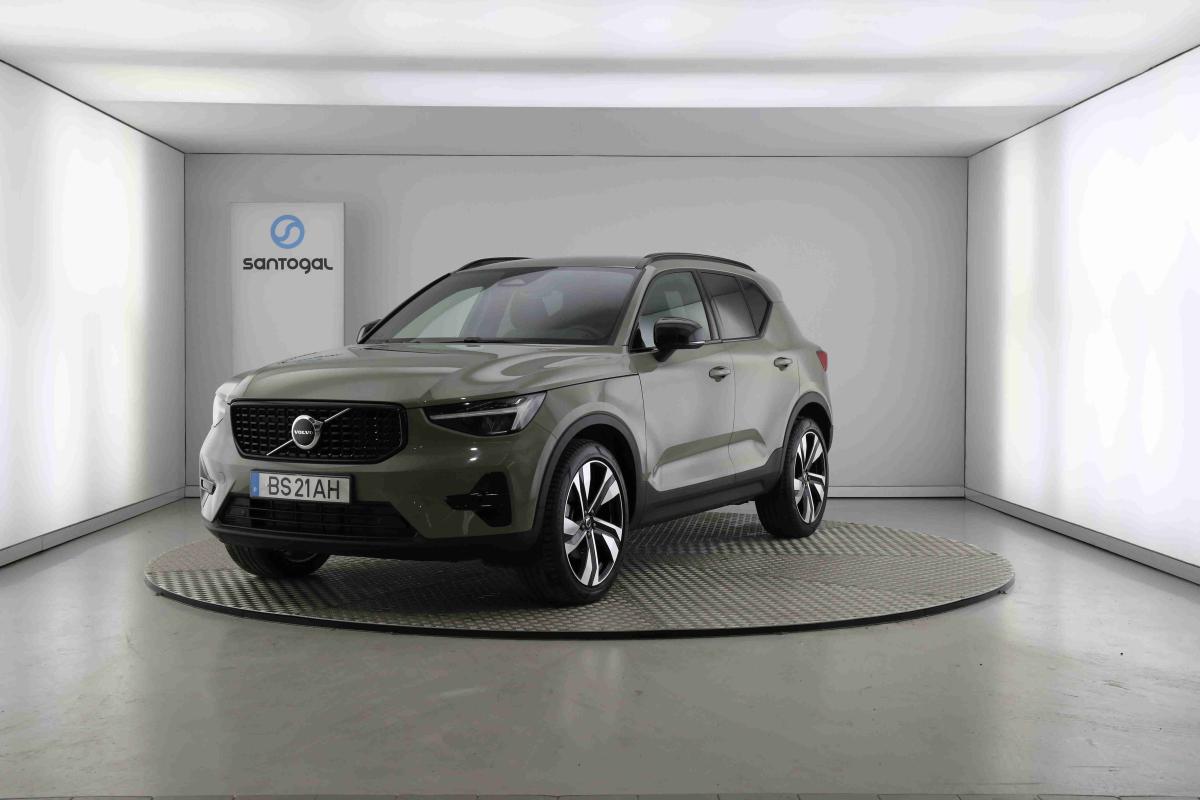 volvo-xc40-2025-gasolina-1969cc
