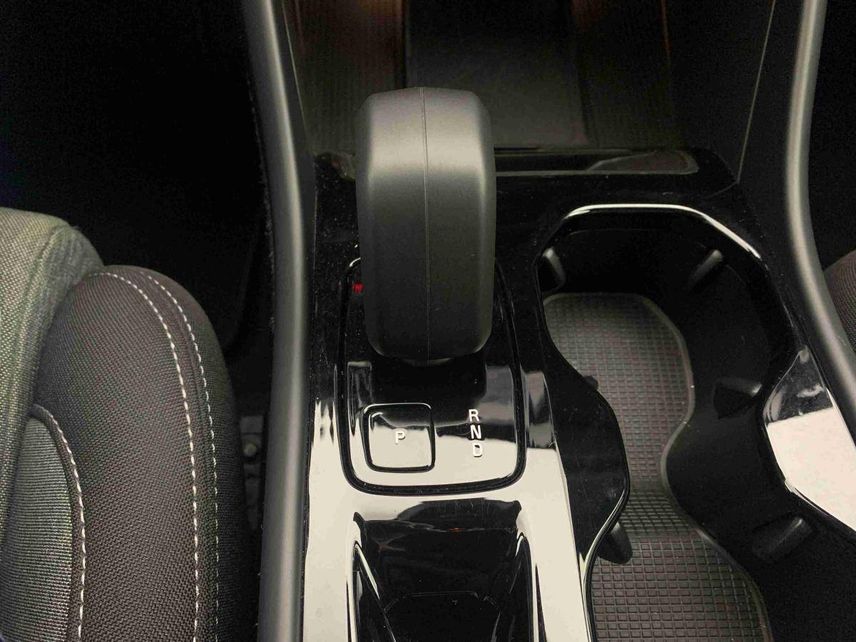 volvo-xc40-2025-gasolina-1969cc