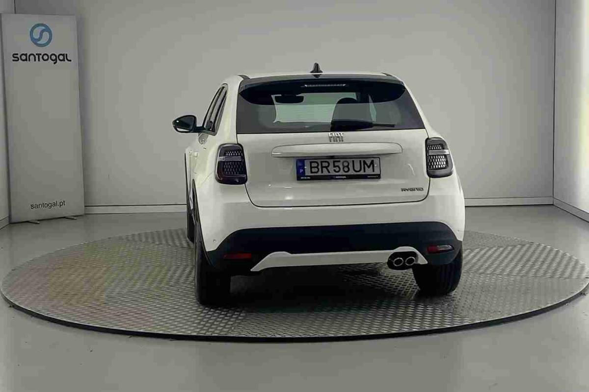 fiat-600-2025-gasolina-1199cc