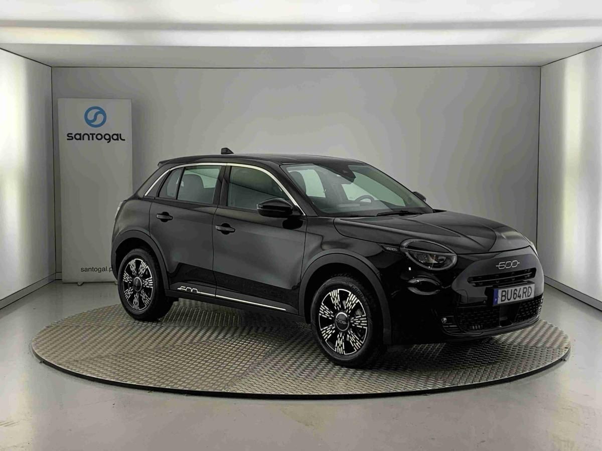 fiat-600-2025-gasolina-1199cc
