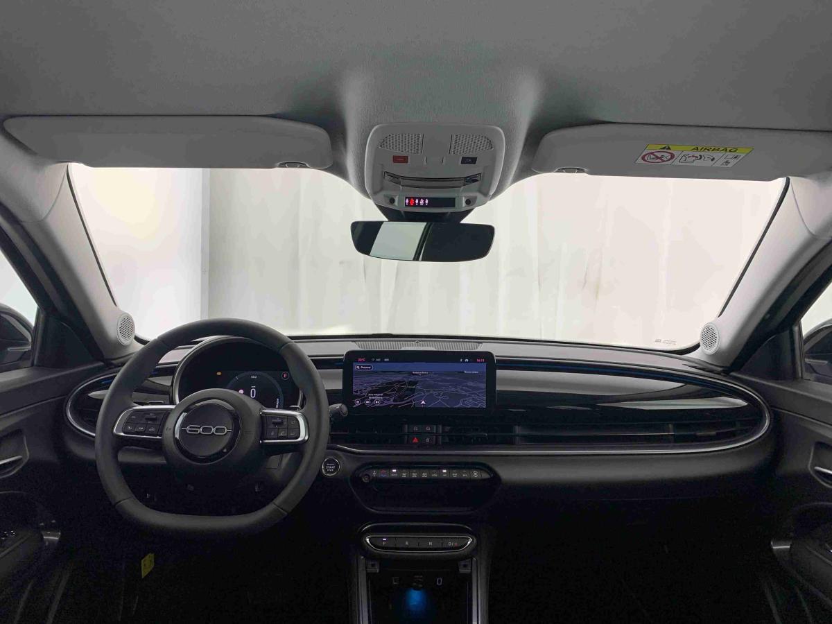 fiat-600-2025-gasolina-1199cc