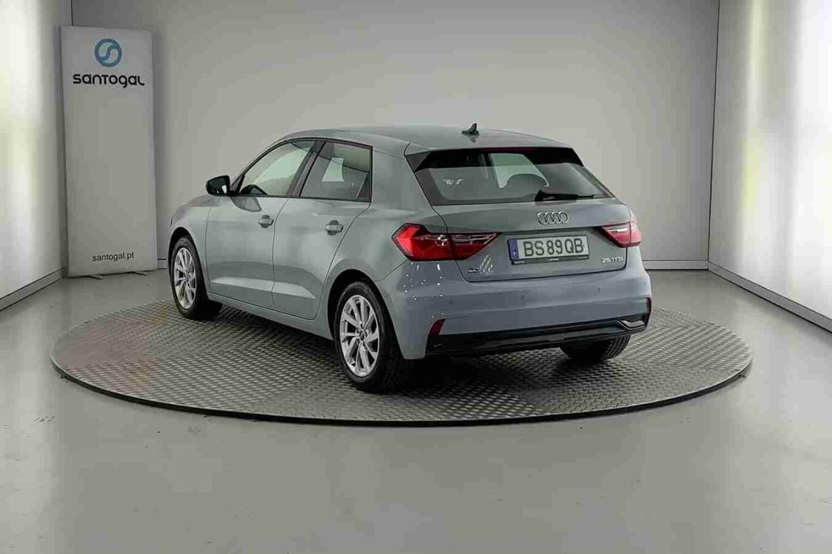 audi-a1-2025-gasolina-999cc