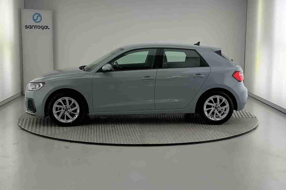 audi-a1-2025-gasolina-999cc