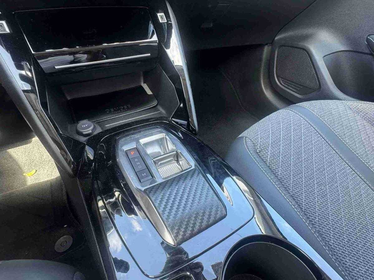peugeot-208-2025-gasolina-1199cc