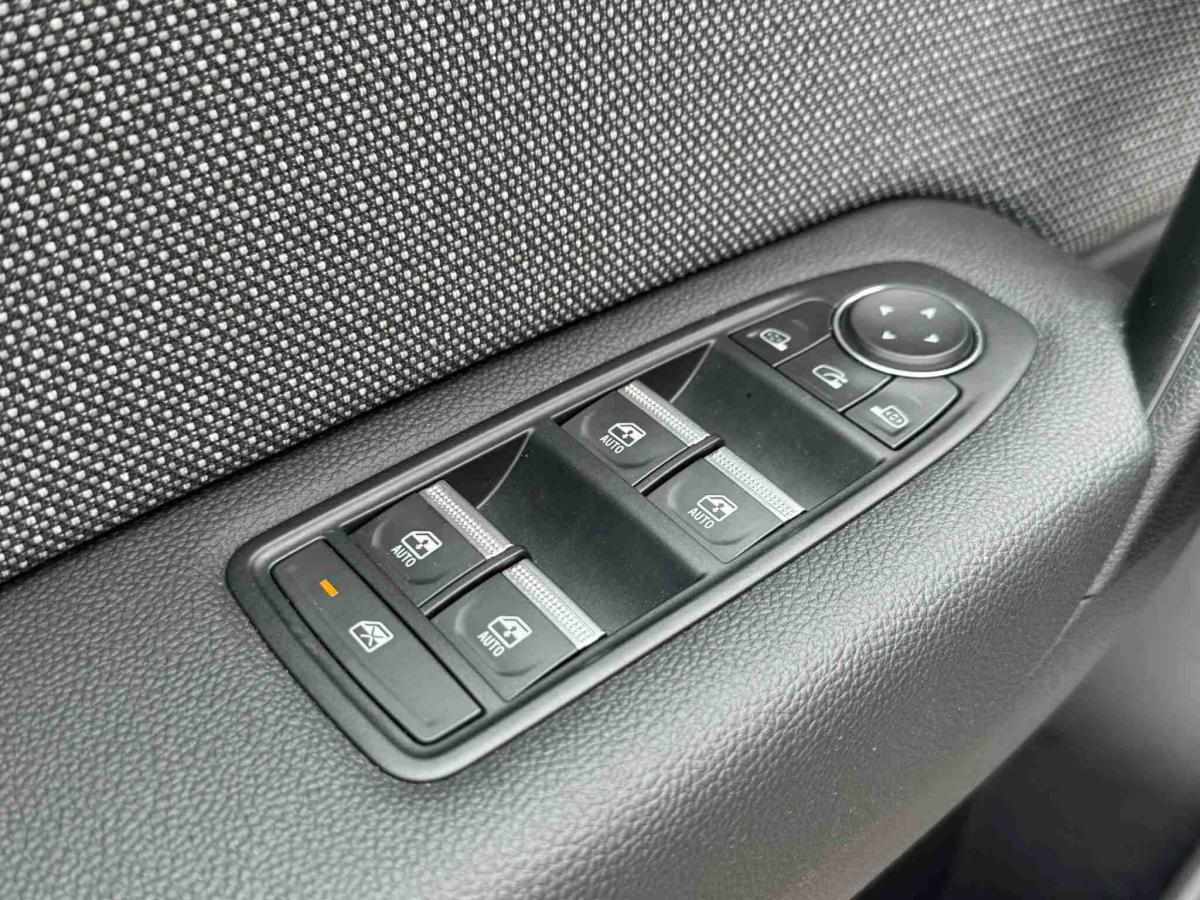 renault-captur-2025-gasolina-999cc