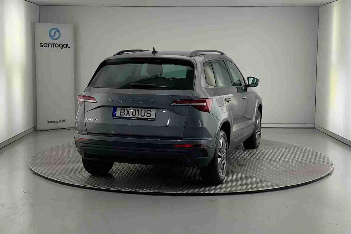 skoda-karoq-2025-diesel-1968cc