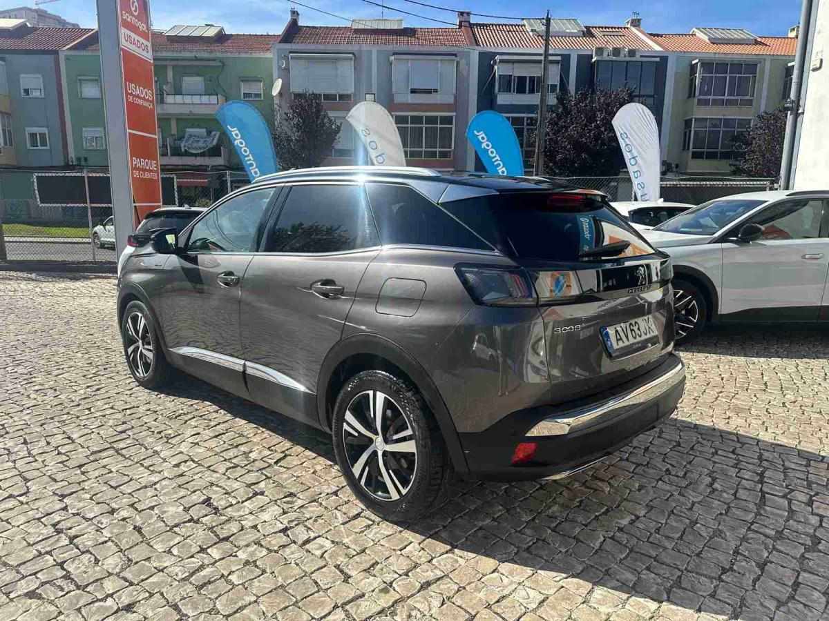 peugeot-3008-2022-hibrido-1598cc