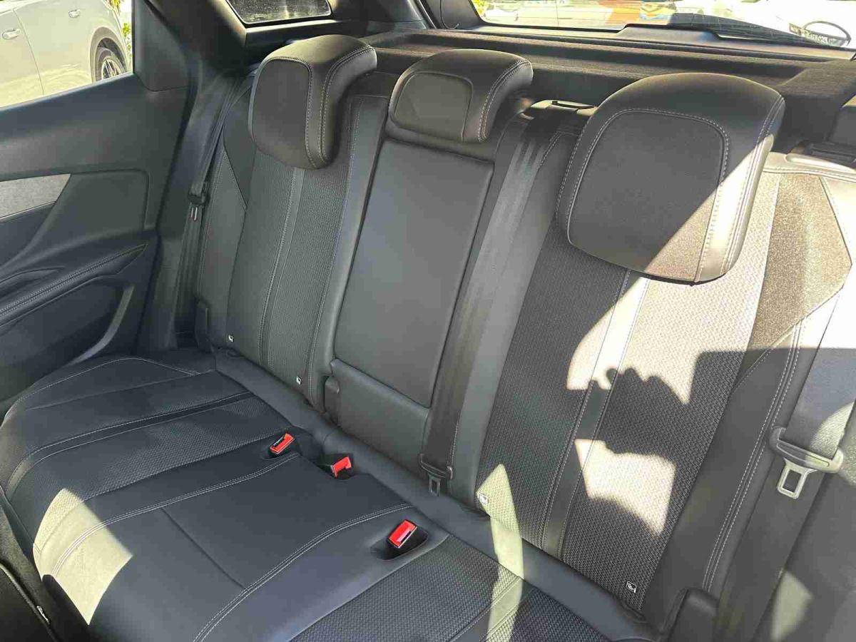 peugeot-3008-2022-hibrido-1598cc