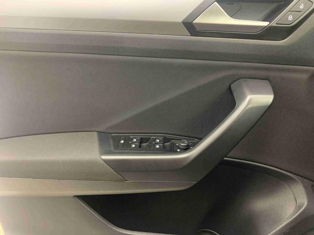 volkswagen-t-roc-2024-gasolina-999cc