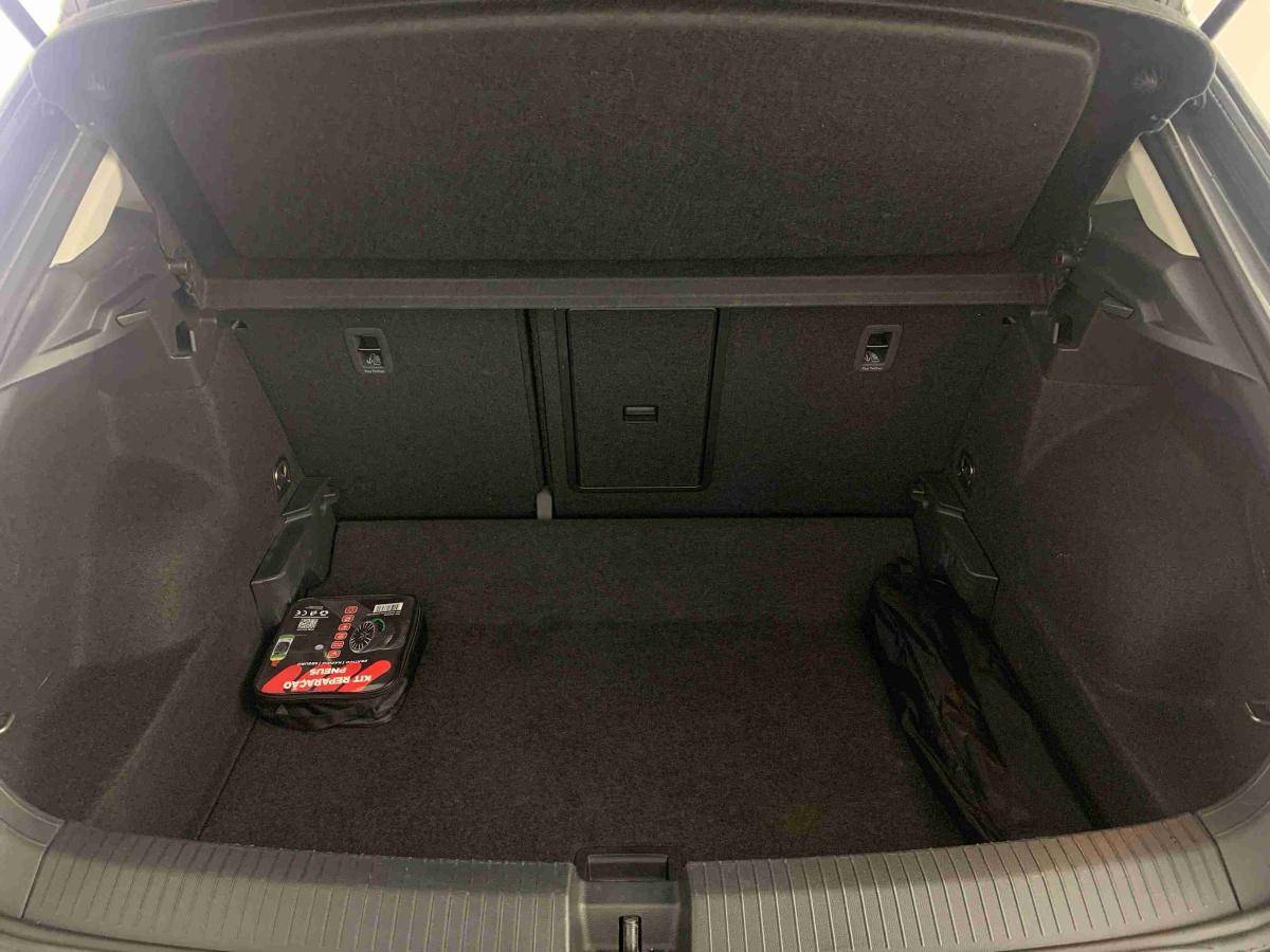 volkswagen-t-roc-2024-gasolina-999cc