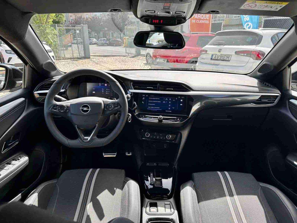 opel-corsa-2025-gasolina-1199cc