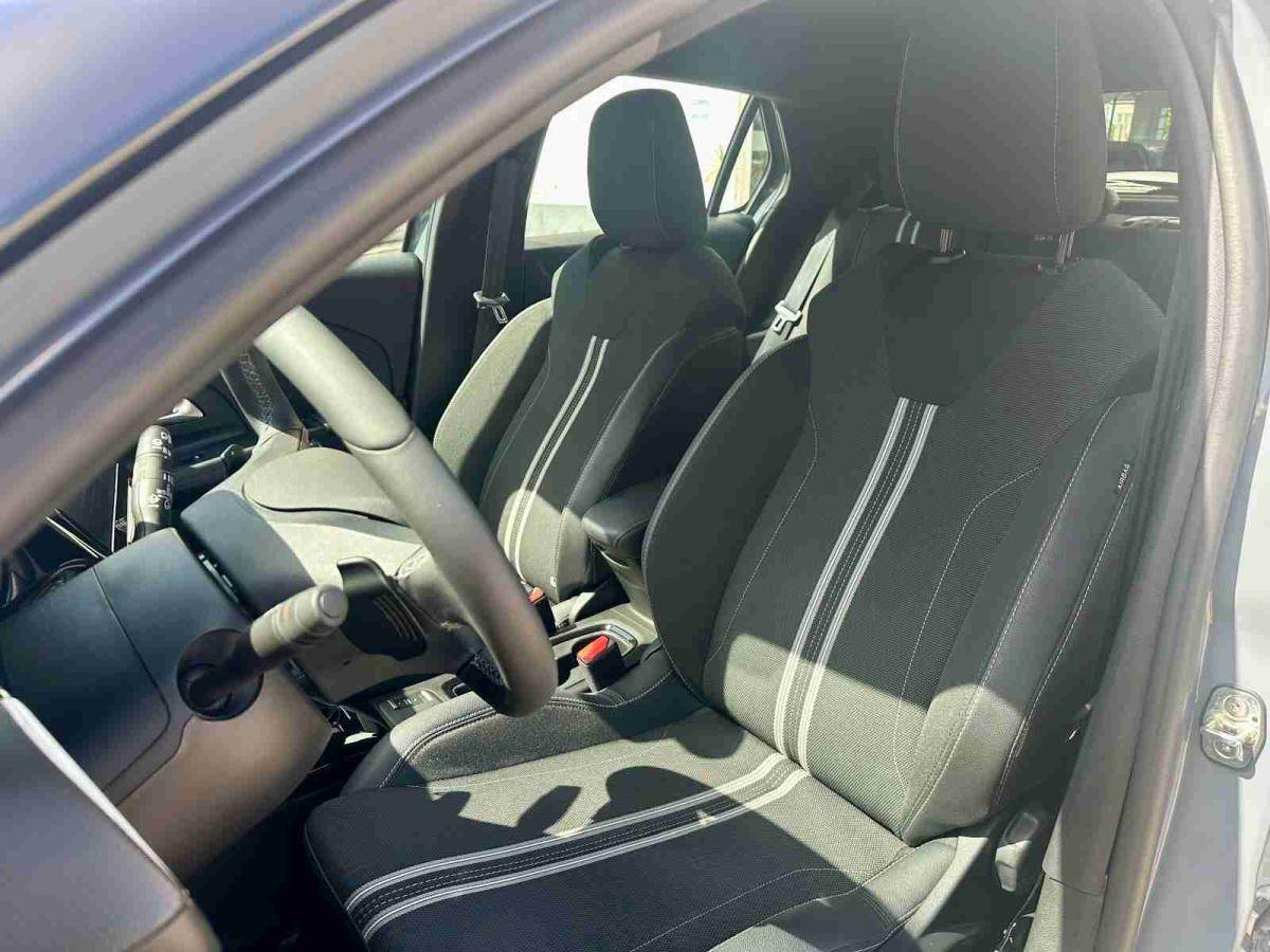 opel-corsa-2025-gasolina-1199cc