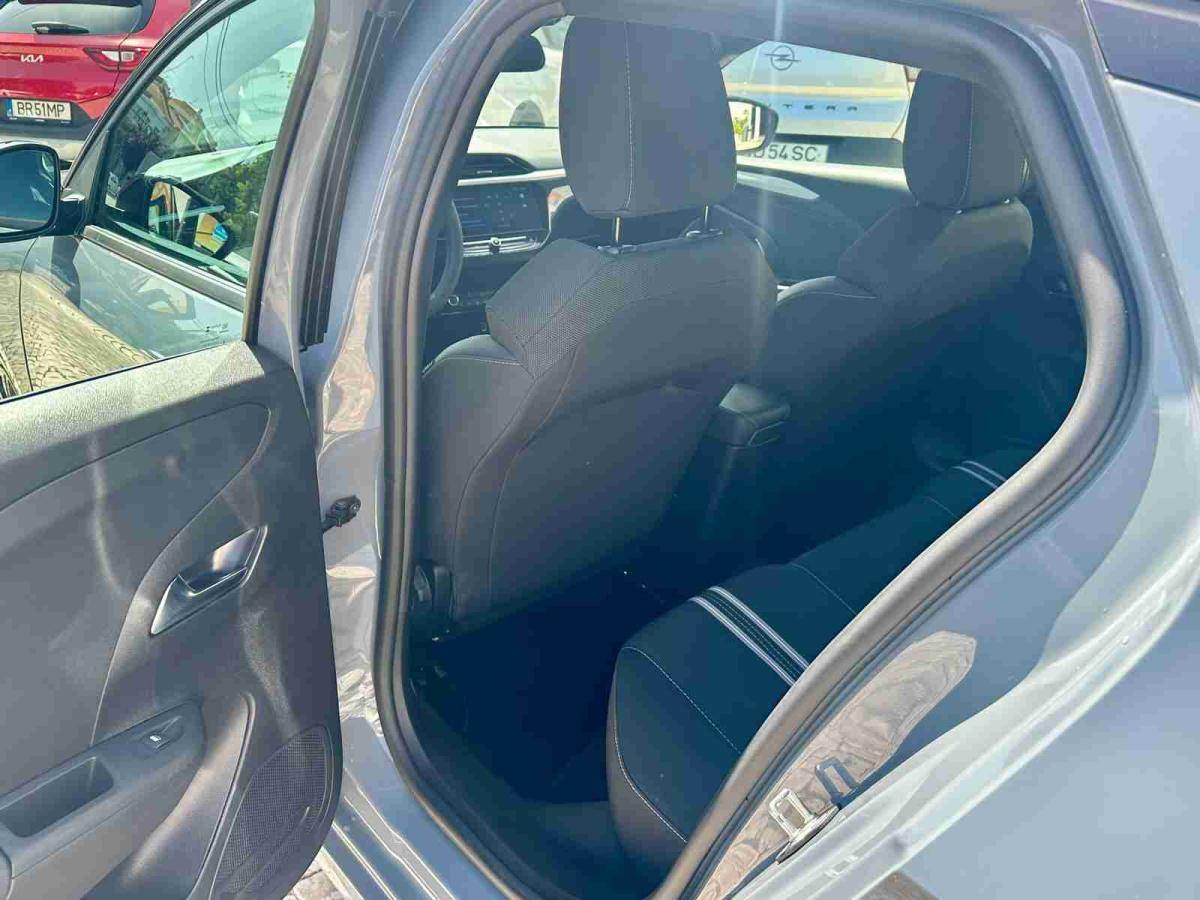 opel-corsa-2025-gasolina-1199cc