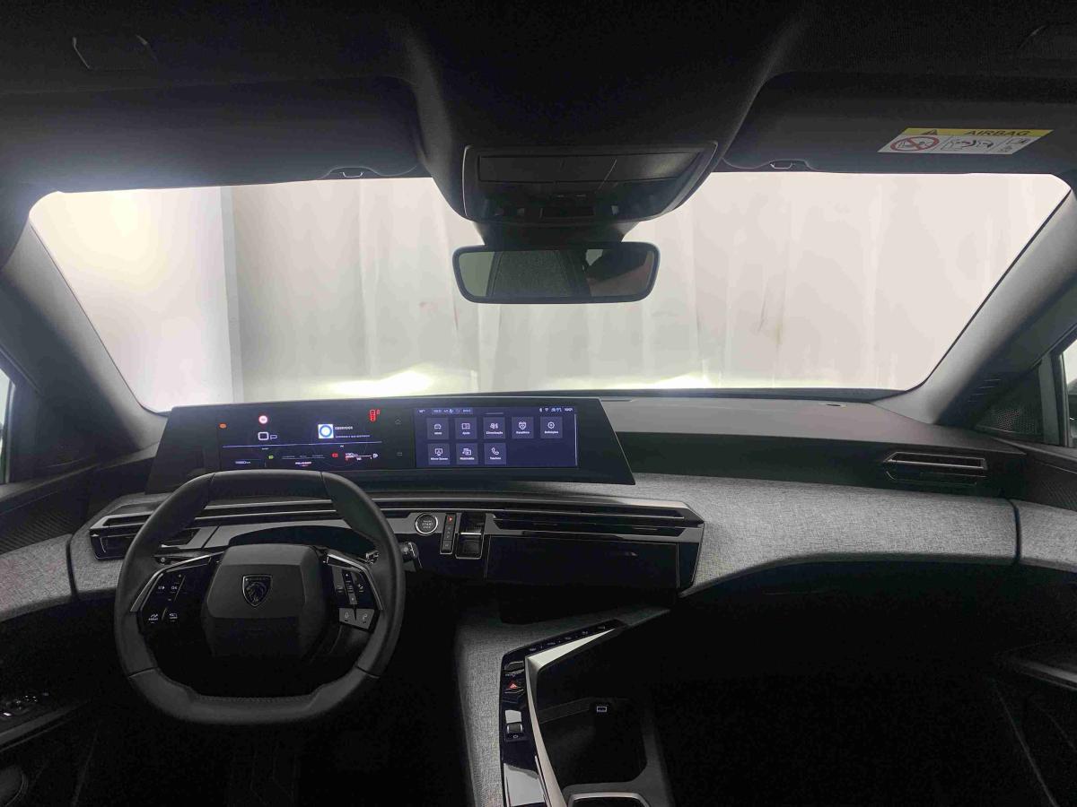 peugeot-5008-2025-gasolina-1199cc