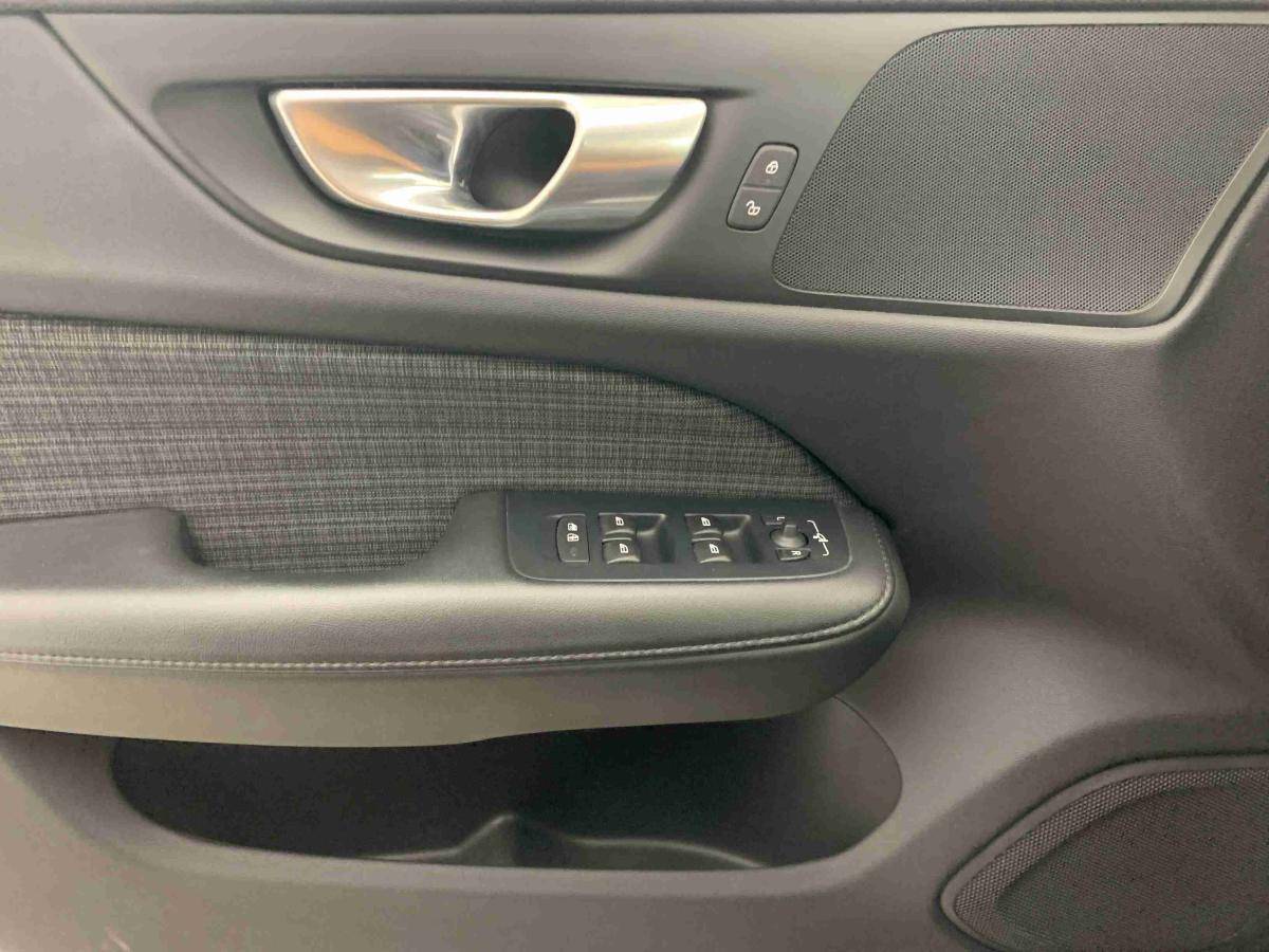 volvo-v60-2024-diesel-1969cc