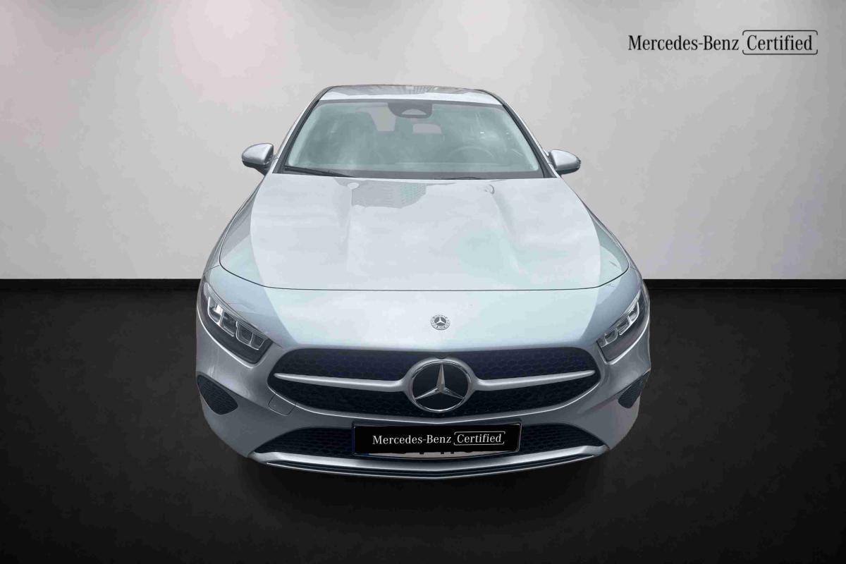 mercedes-benz-200-2025-gasolina-1332cc