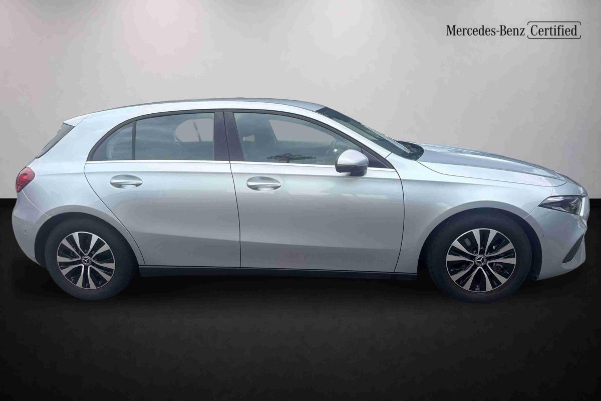mercedes-benz-200-2025-gasolina-1332cc