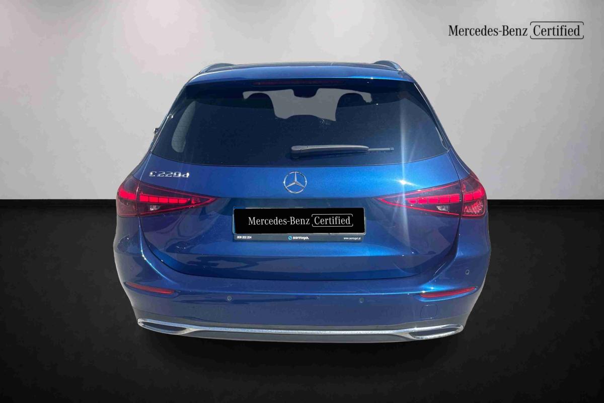 mercedes-benz-220-2023-diesel-1993cc