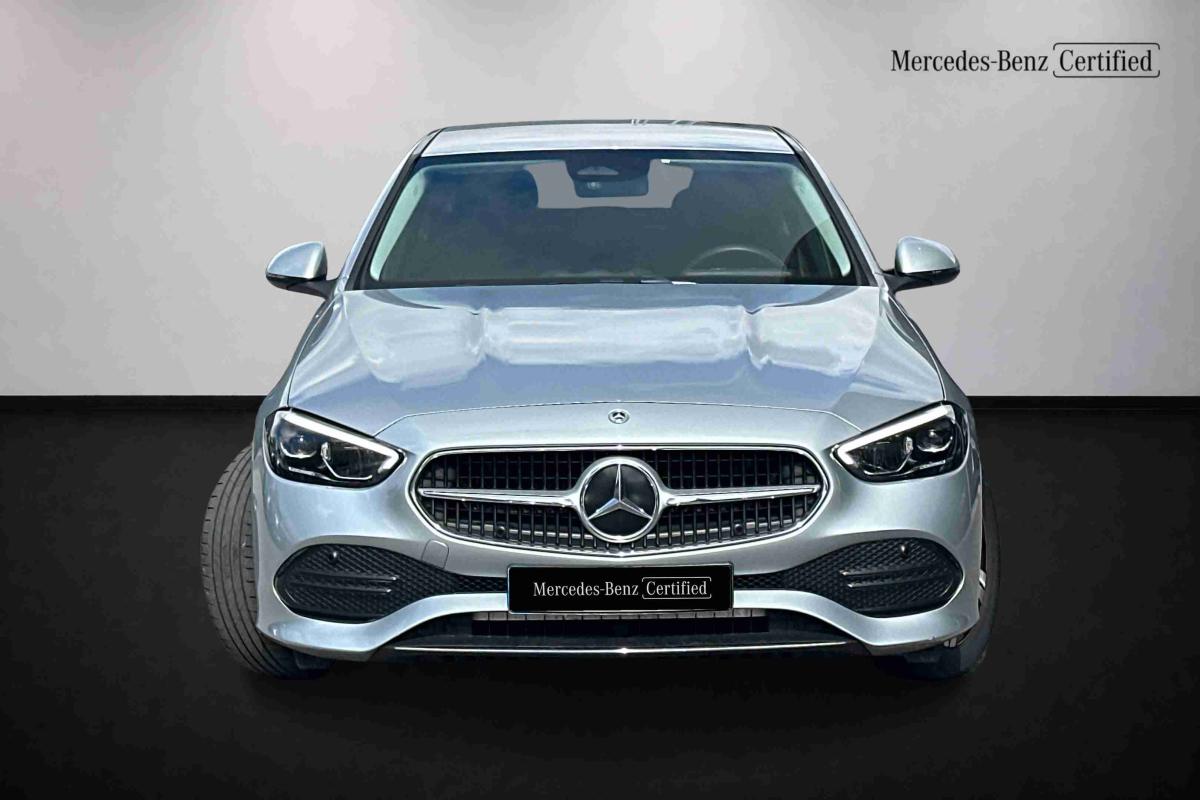 mercedes-benz-220-2025-diesel-1993cc