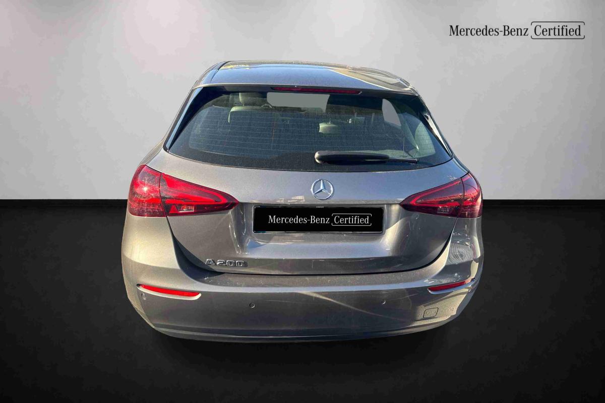 mercedes-benz-200-2025-gasolina-1332cc