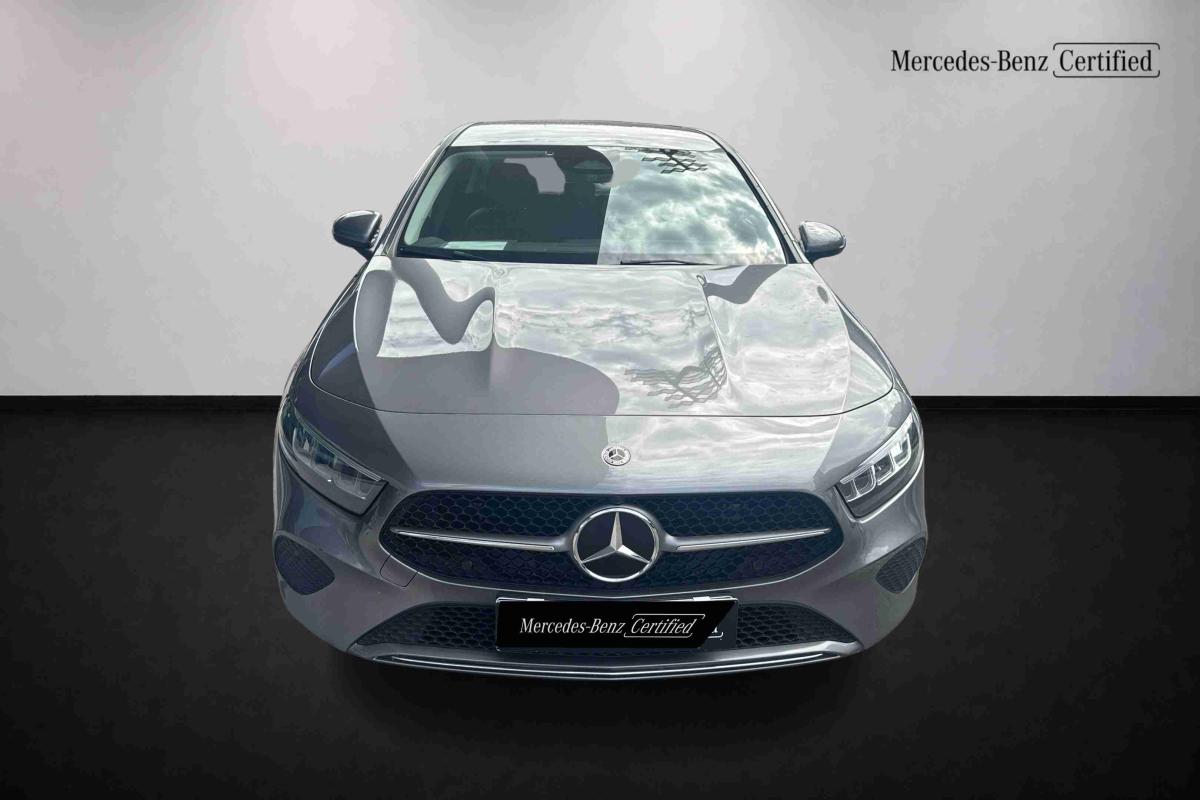 mercedes-benz-200-2024-gasolina-1332cc