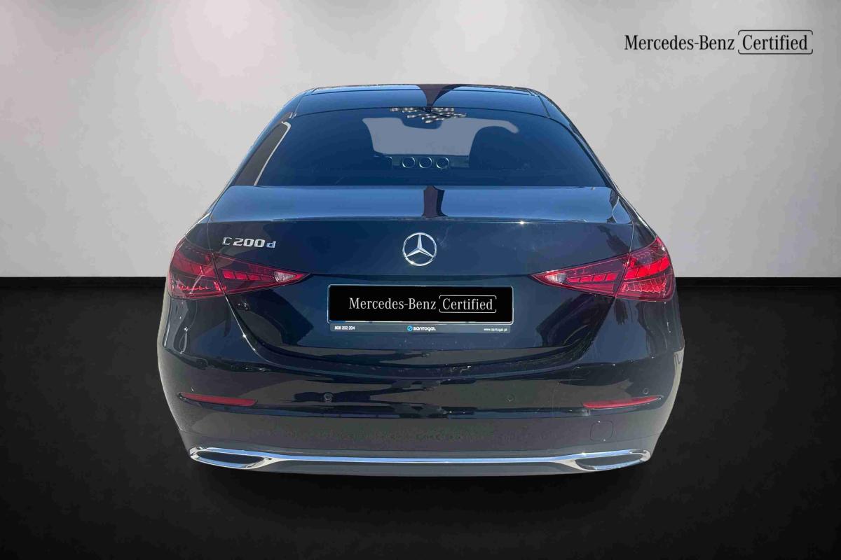 mercedes-benz-200-2025-diesel-1993cc