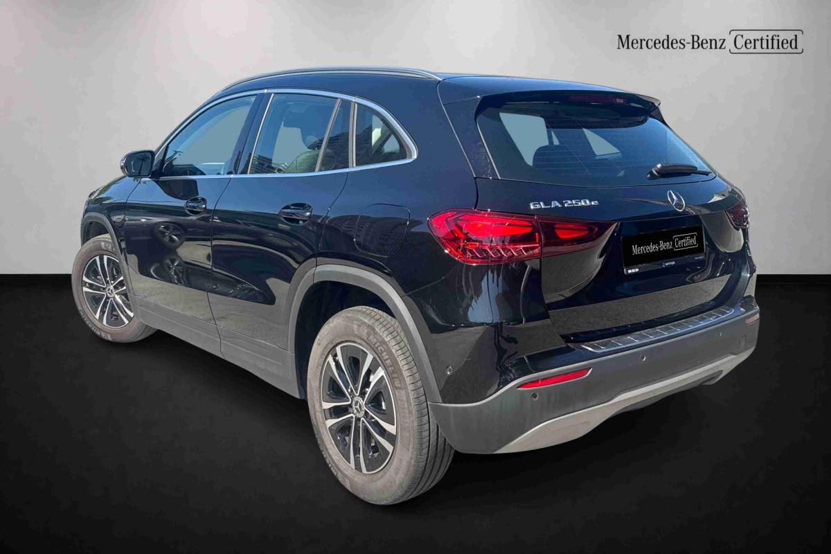 mercedes-benz-gla-2024-hibrido-1332cc