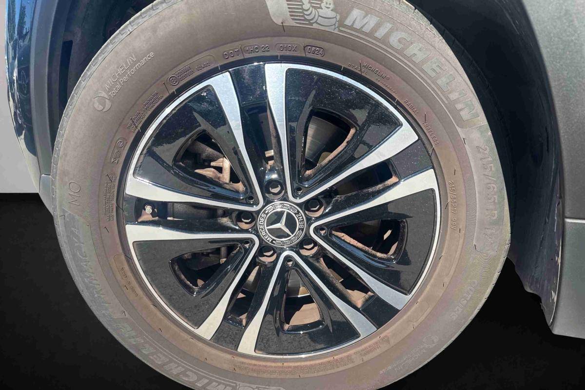 mercedes-benz-gla-2024-hibrido-1332cc