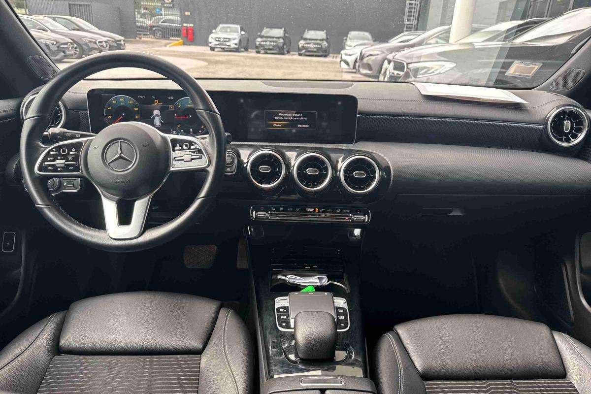 mercedes-benz-180-2021-diesel-1461cc