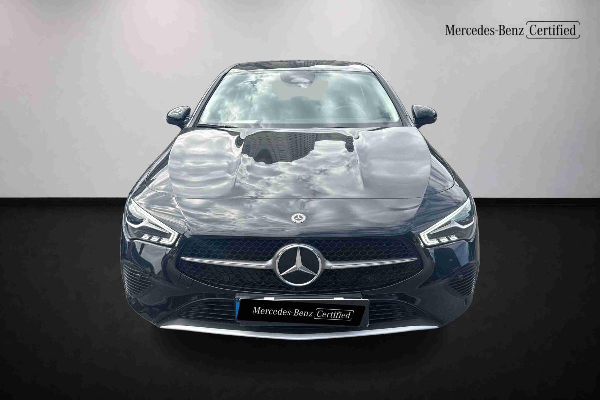 mercedes-benz-180-2024-diesel-1950cc