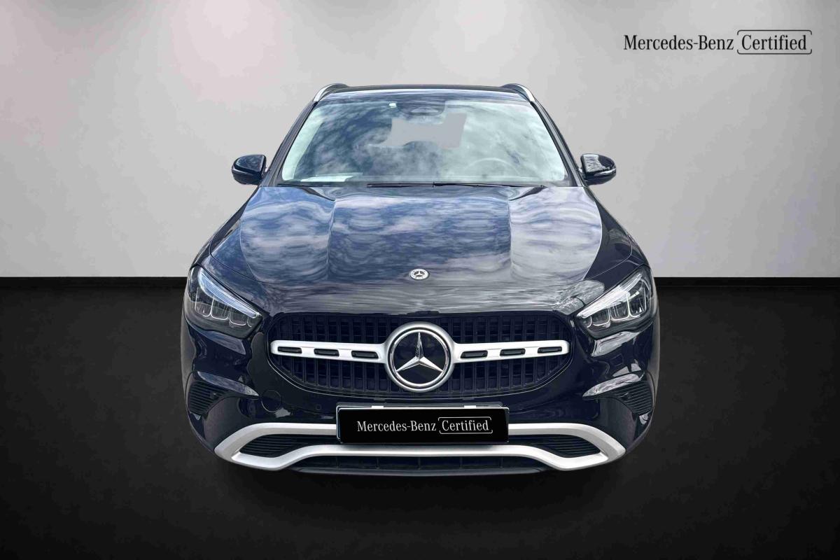 mercedes-benz-180-2025-diesel-1950cc