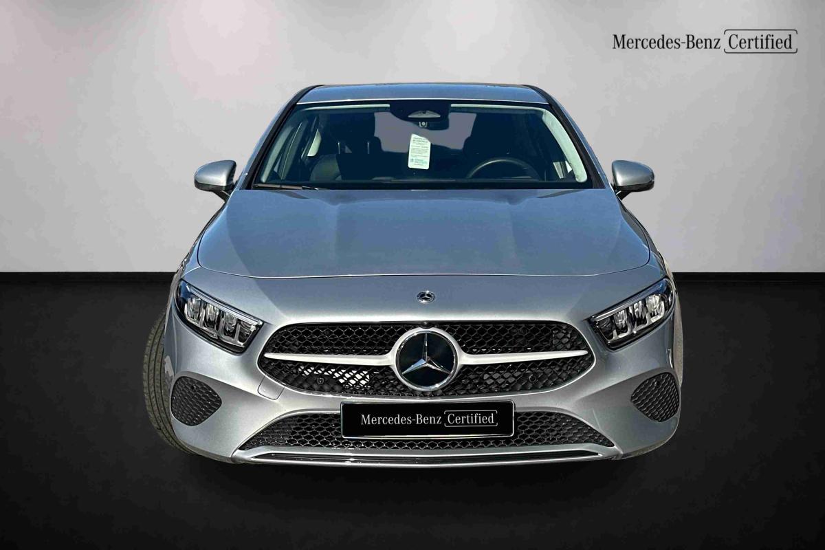 mercedes-benz-200-2025-gasolina-1332cc