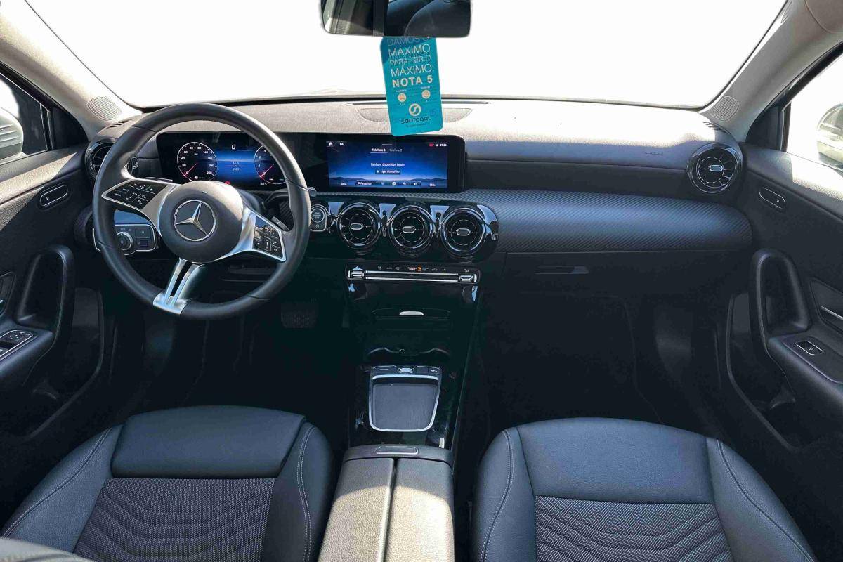 mercedes-benz-200-2025-gasolina-1332cc