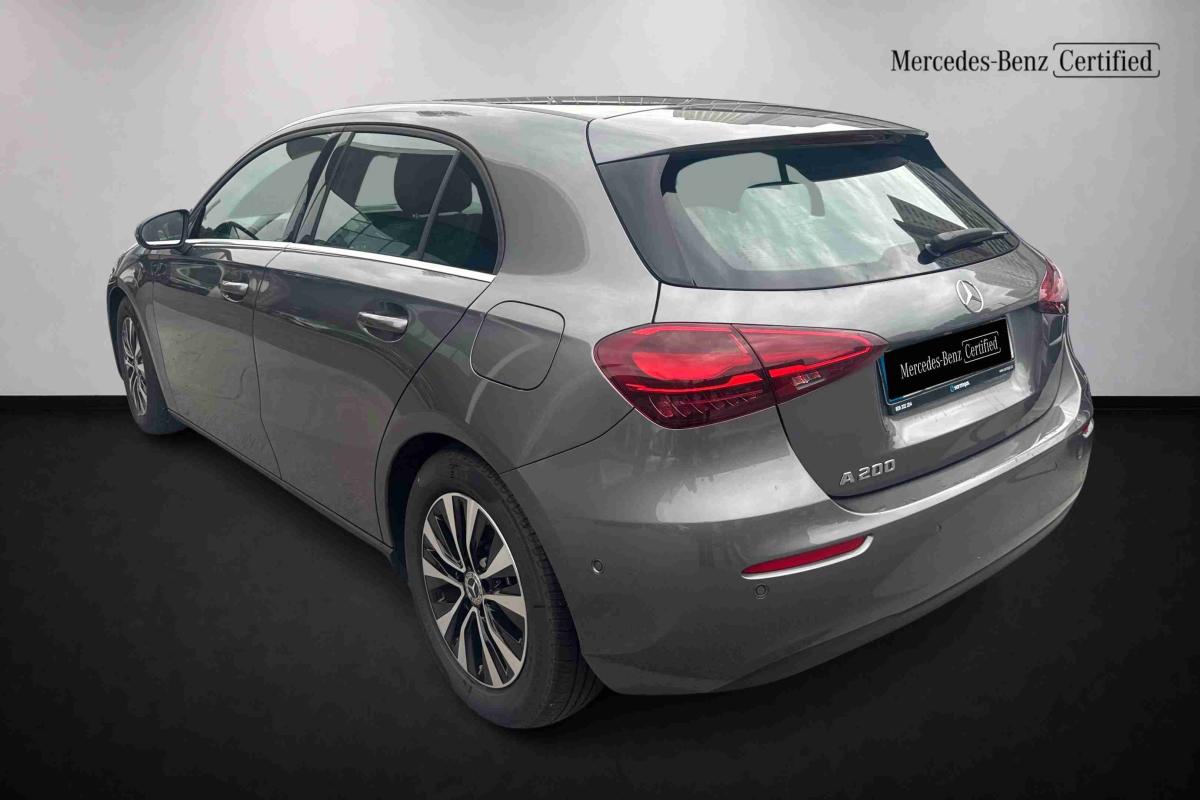 mercedes-benz-200-2025-gasolina-1332cc