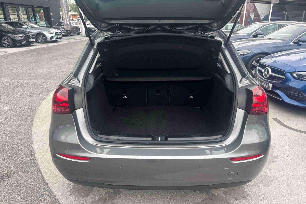 mercedes-benz-200-2025-gasolina-1332cc