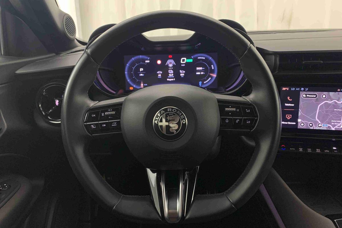 alfa-romeo-junior-2025-eletrico-0cc