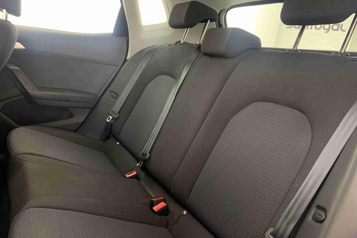 seat-arona-2025-gasolina-999cc