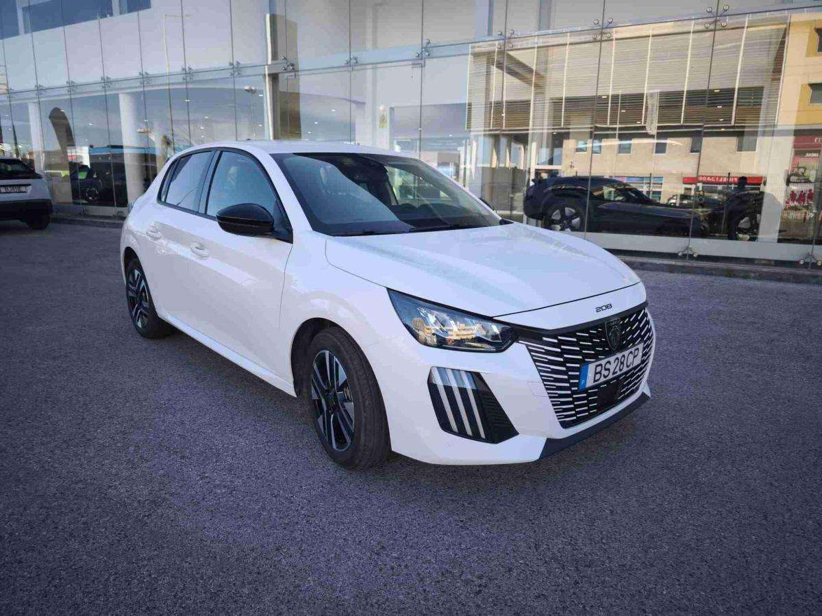 peugeot-208-2025-gasolina-1199cc
