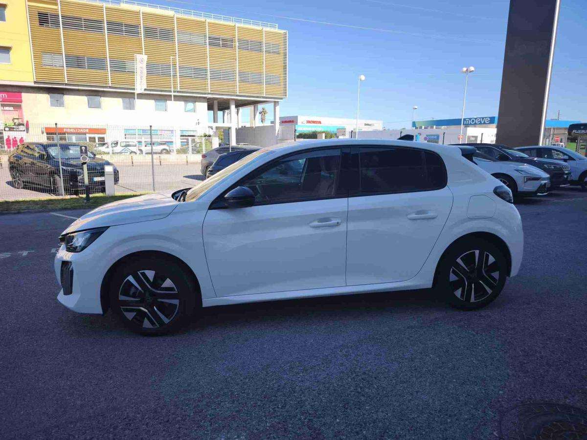 peugeot-208-2025-gasolina-1199cc