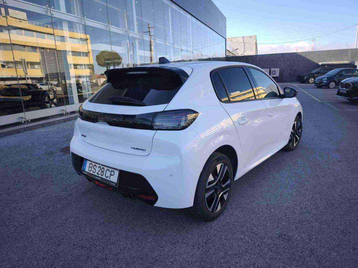 peugeot-208-2025-gasolina-1199cc