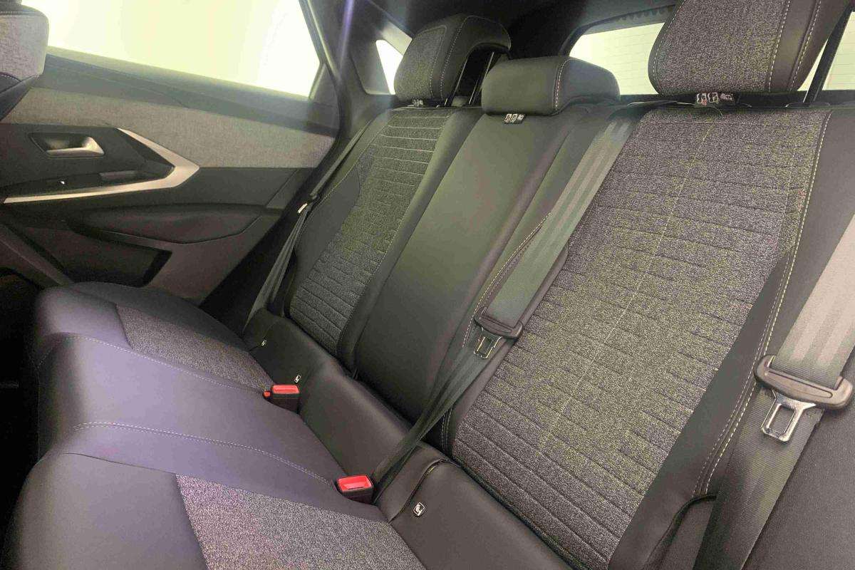 peugeot-3008-2025-gasolina-1199cc