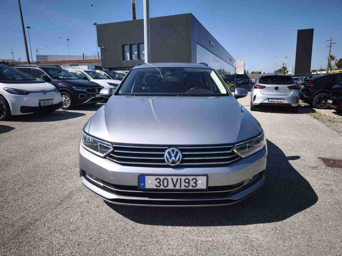 volkswagen-passat-2018-diesel-1598cc